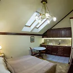 Horowitz Apartahotel 4*