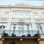 Apartahotel Horowitz 4*