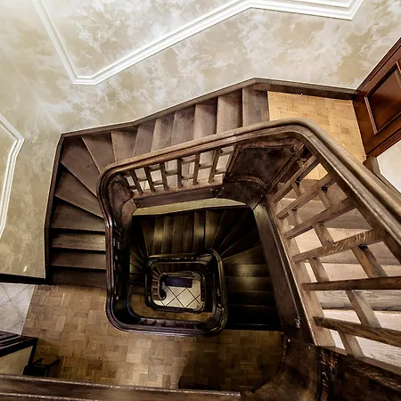 Horowitz 3* Lviv