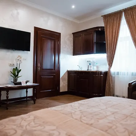 Horowitz Aparthotel 4*