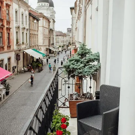 מלון דירות Horowitz 4*