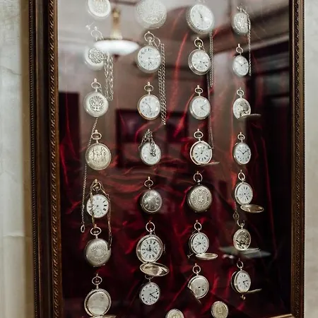 Horowitz 4* לבוב